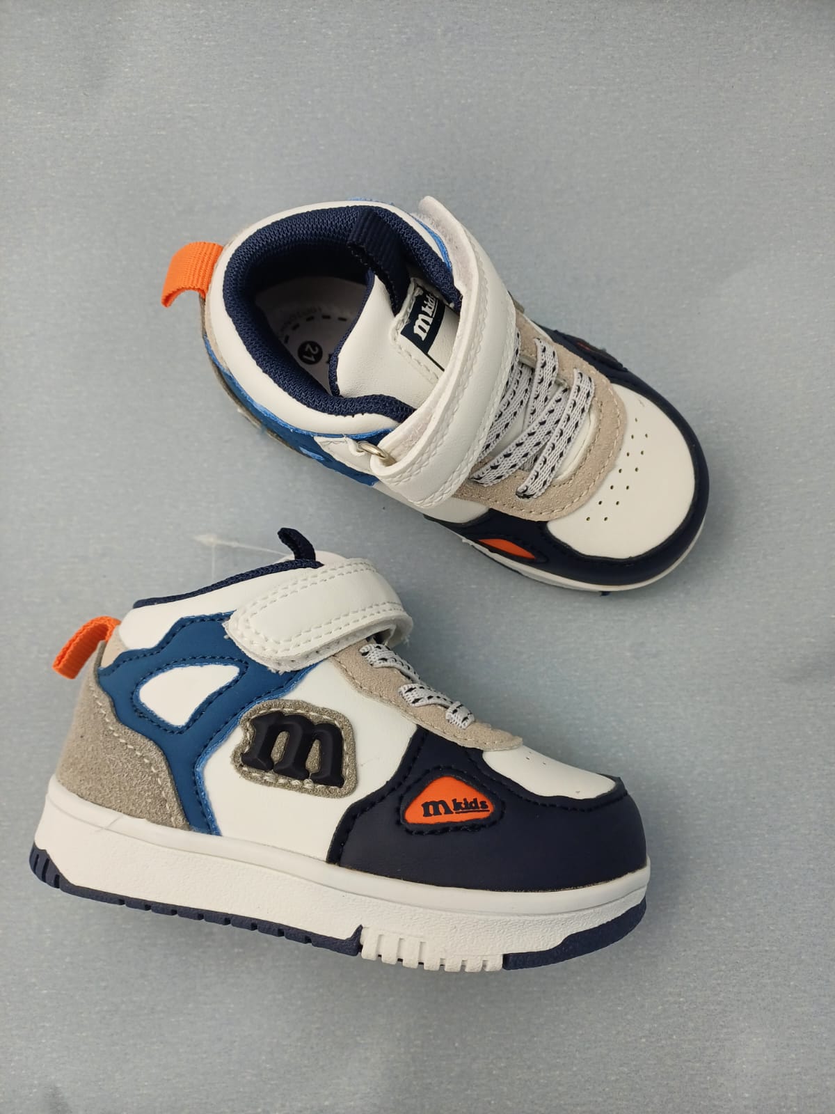 Melania 2506 white/blu